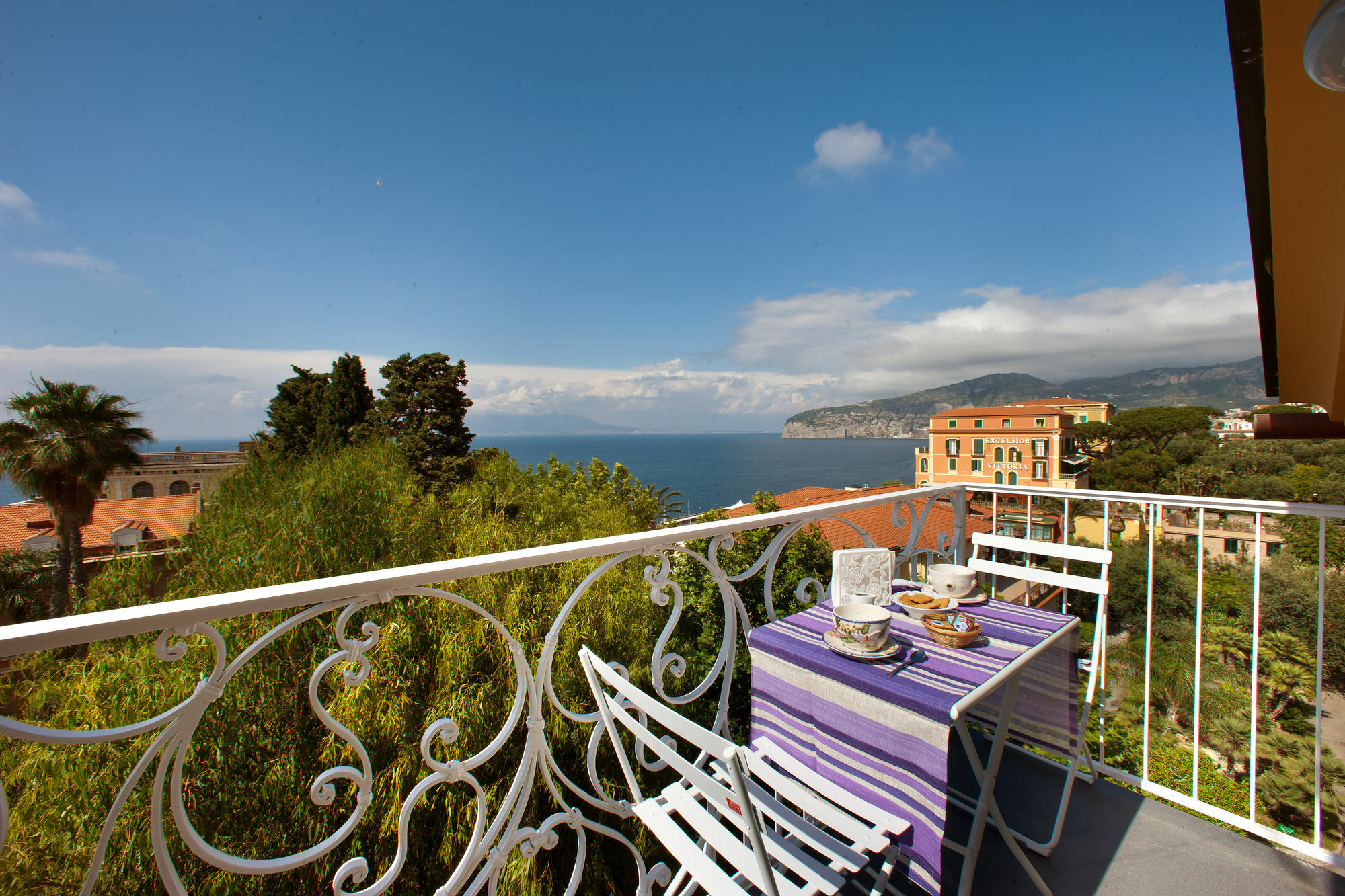 Al Centro Sorrente